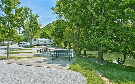 Riveredge rv park - About Riveredge RV Park and Log Cabin Rentals. Riveredge RV Park and Log Cabin Rentals is located at 4220 Huskey Street Pigeon Forge, TN 37863. They can be contacted via phone at (877) 881-7222 for pricing, directions, reservations and more.